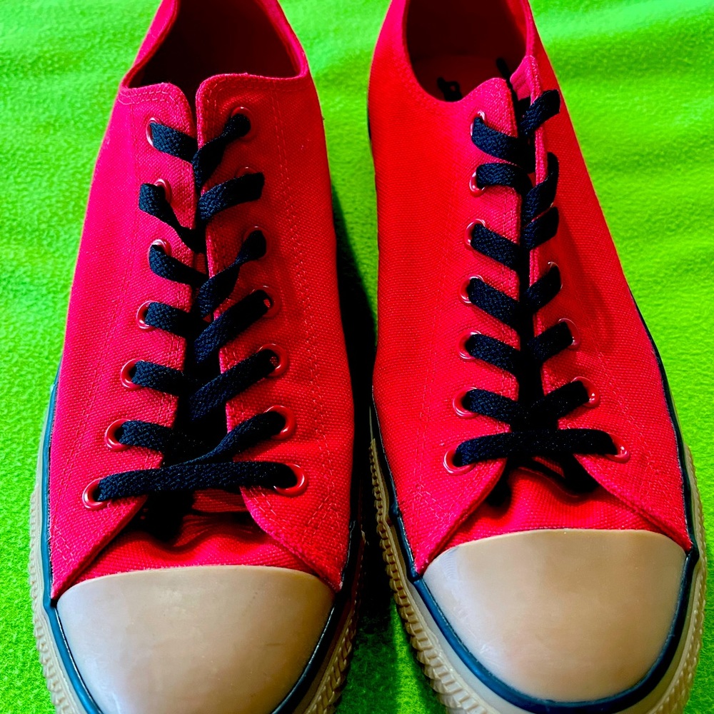 Converse All Star Tennis Shoes